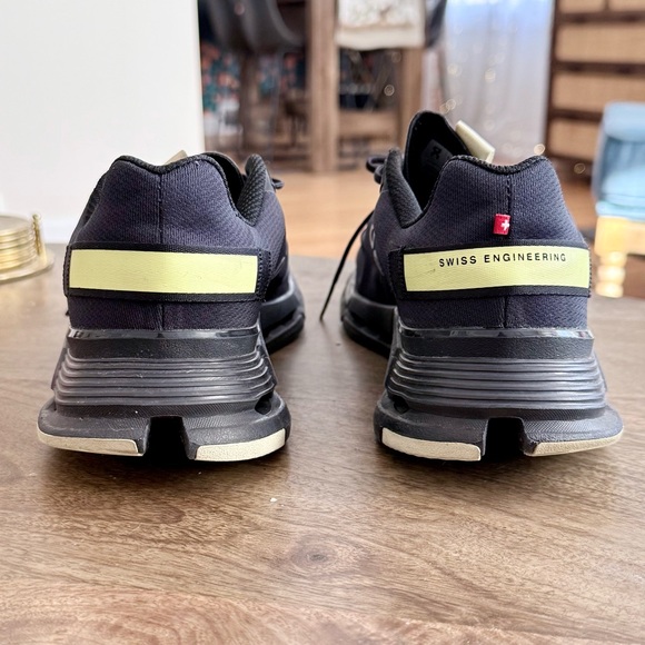 On Cloudnova Form Sneakers | Black | Women’s 8.5 | Swiss Engineering - Picture 5 of 7